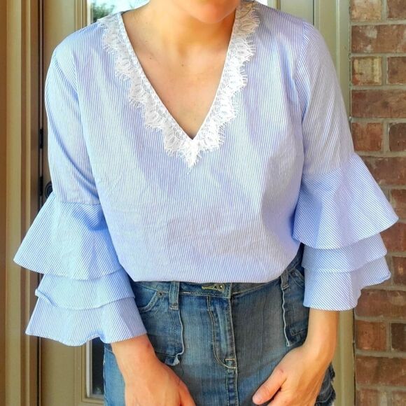 Takara BellSleeves‎ V Neck blue Top - Picture 1 of 9